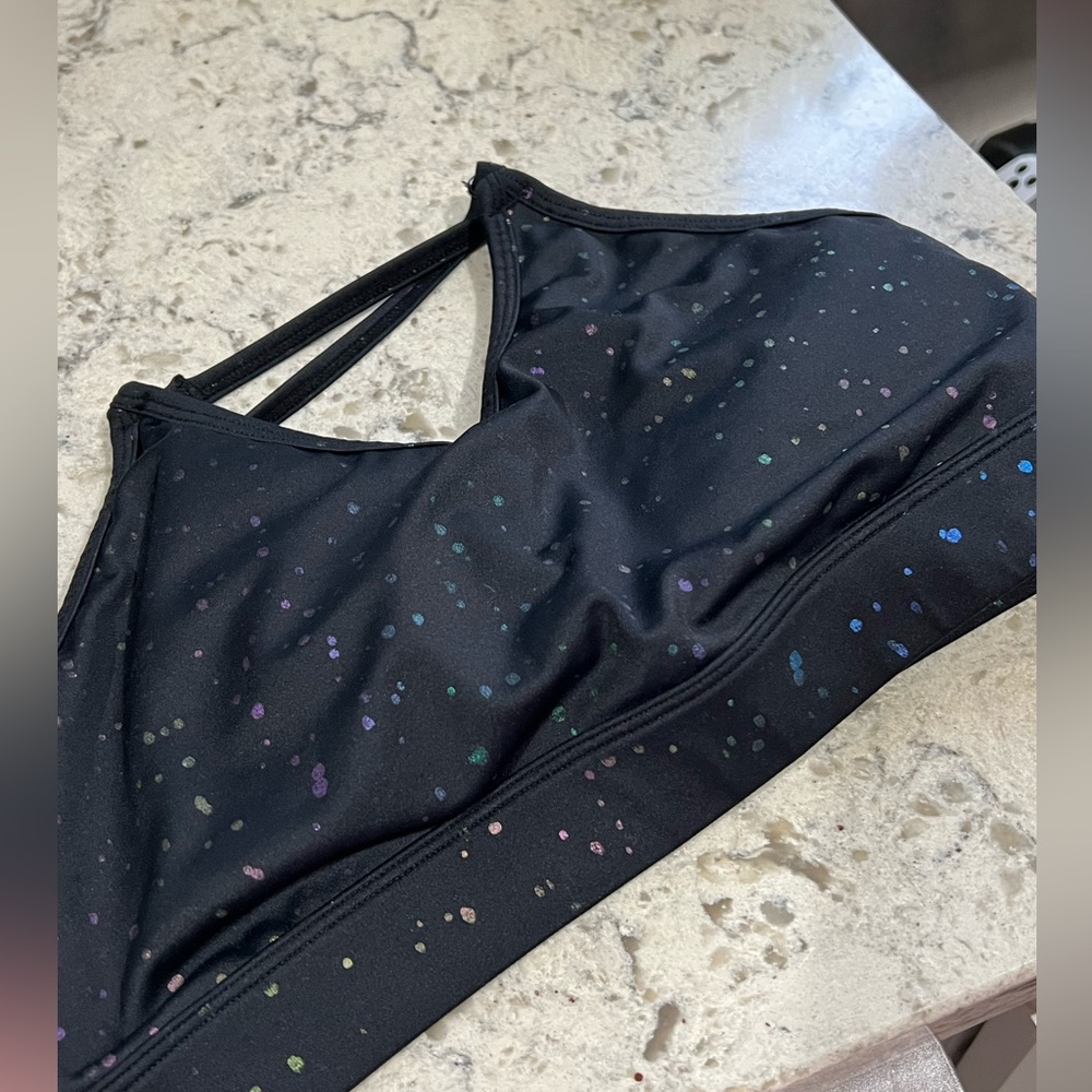 Maven thread sports bra